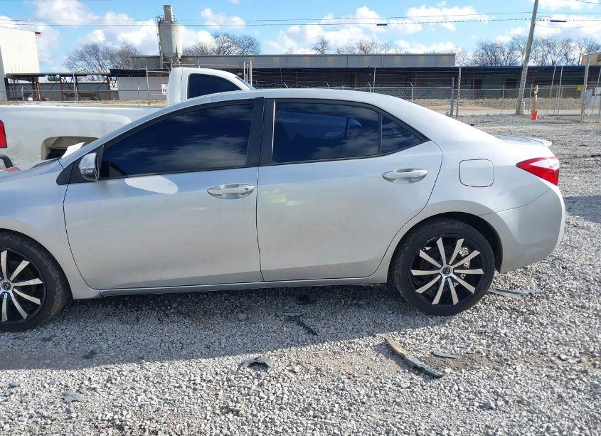 Photo 14 of 2016 Toyota Corolla S (VIN 5YFBURHE9GP497681)