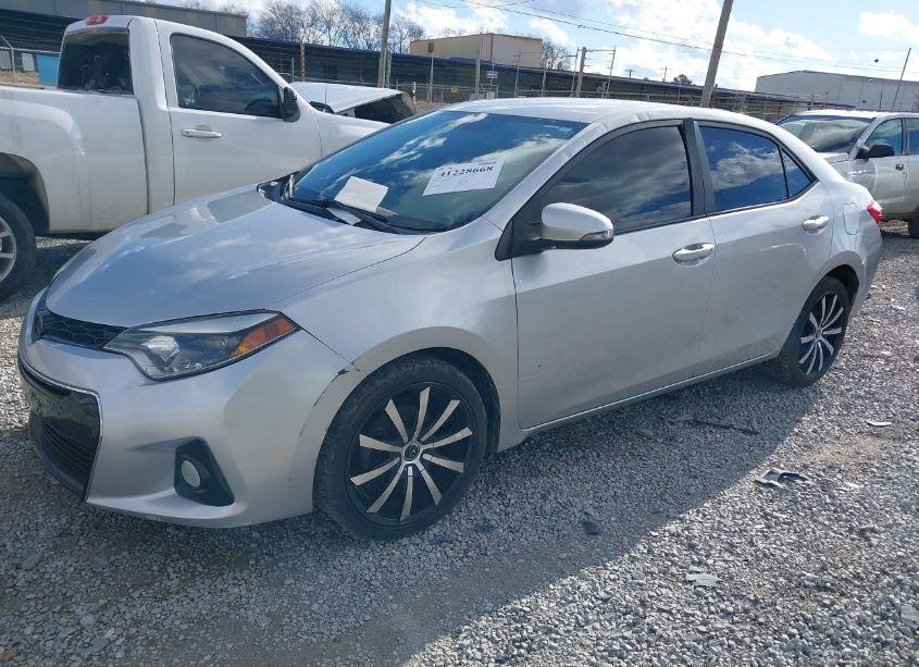 Photo 2 of 2016 Toyota Corolla S (VIN 5YFBURHE9GP497681)