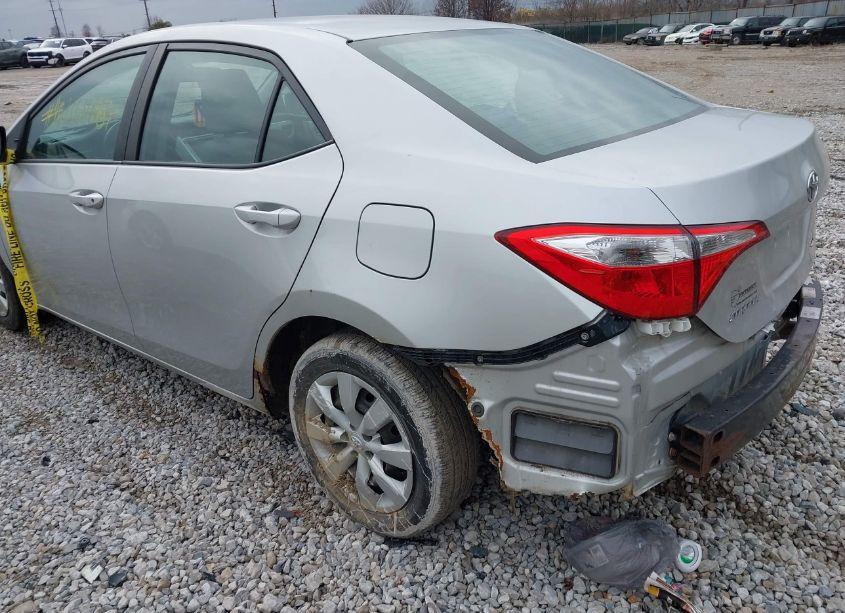 Photo 3 of 2016 Toyota Corolla LE (VIN 5YFBURHE9GP501633)