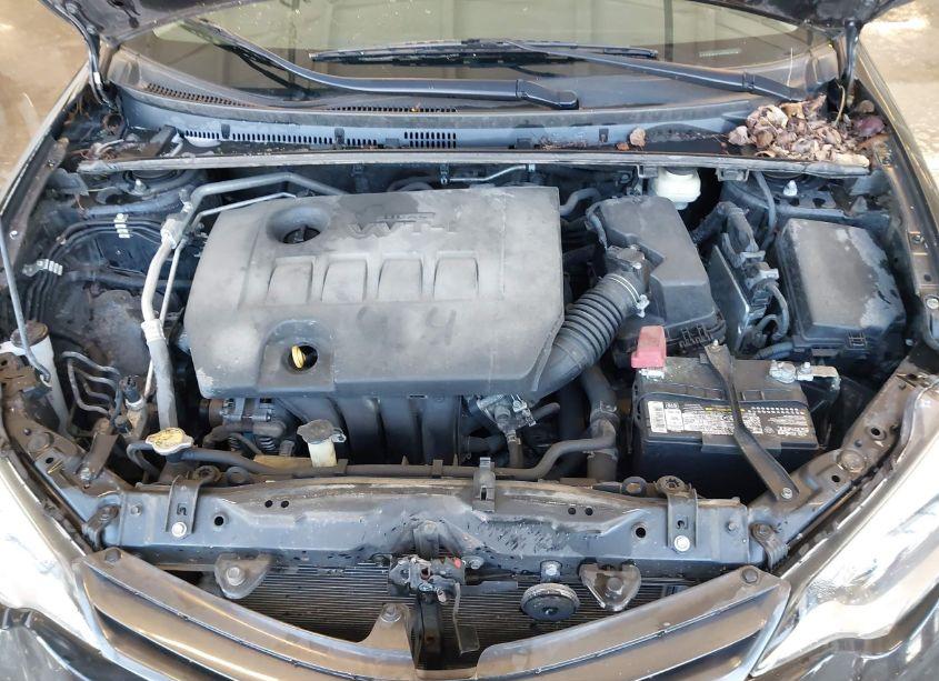 Photo 10 of 2016 Toyota Corolla LE (VIN 5YFBURHE9GP508355)