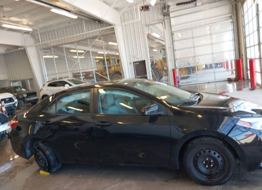 Photo 12 of 2016 Toyota Corolla LE (VIN 5YFBURHE9GP508355)