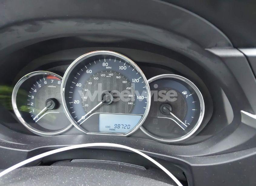 Photo 16 of 2016 Toyota Corolla LE (VIN 5YFBURHE9GP511711)