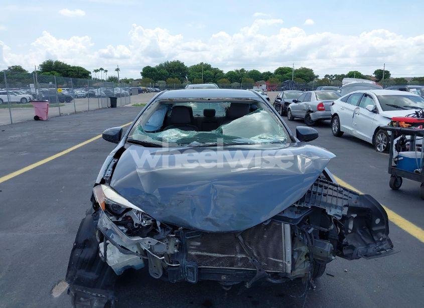 Photo 13 of 2016 Toyota Corolla LE (VIN 5YFBURHE9GP533241)