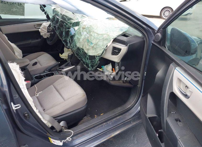 Photo 5 of 2016 Toyota Corolla LE (VIN 5YFBURHE9GP533241)