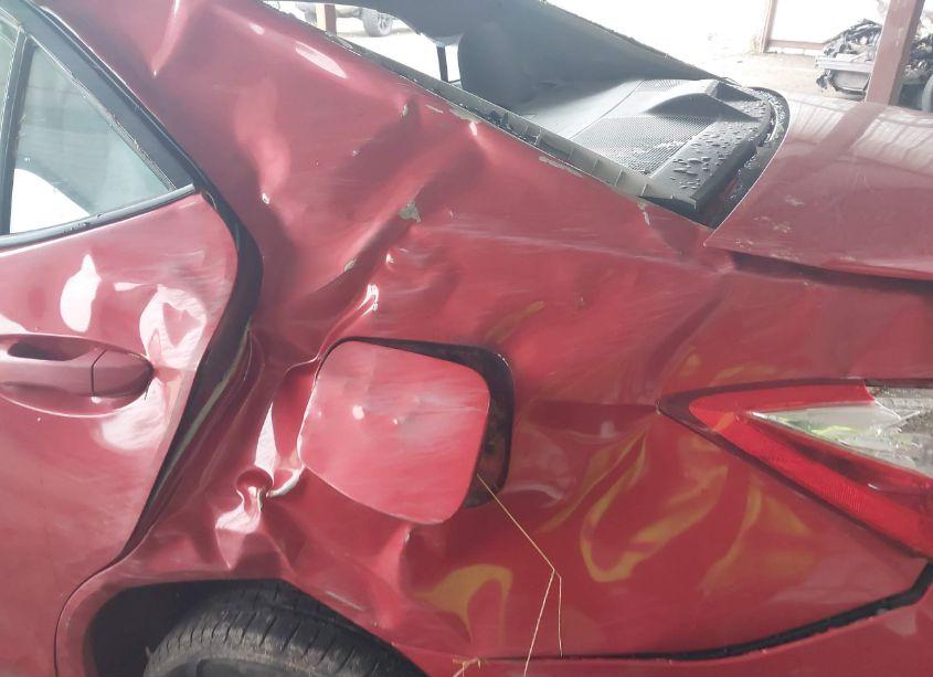 Photo 19 of 2016 Toyota Corolla LE (VIN 5YFBURHE9GP536592)