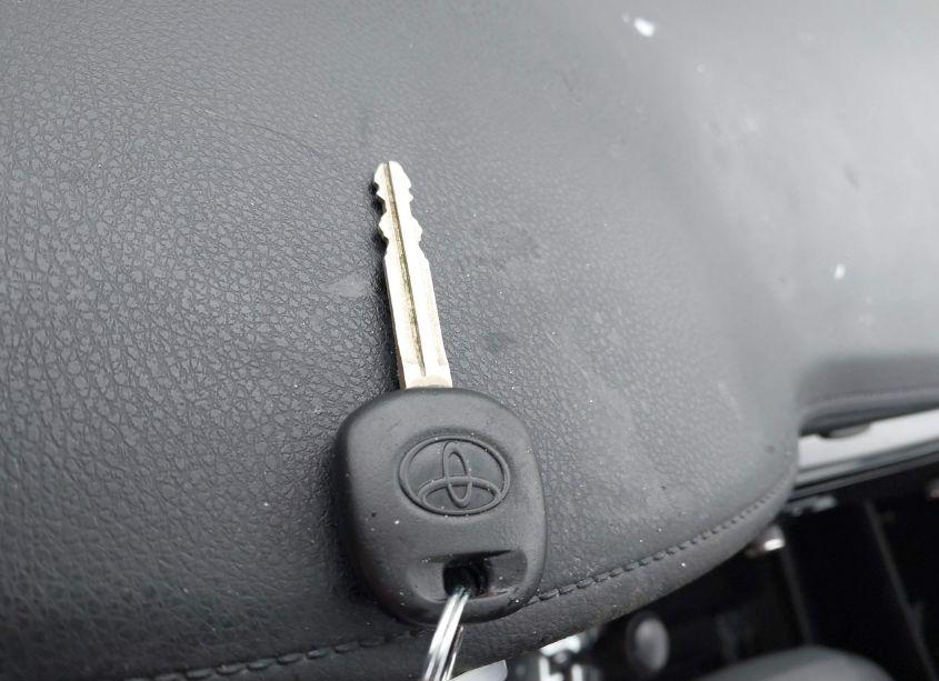 Photo 11 of 2016 Toyota Corolla L (VIN 5YFBURHE9GP550153)