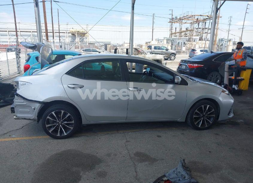 Photo 14 of 2017 Toyota Corolla SE (VIN 5YFBURHE9HP574728)