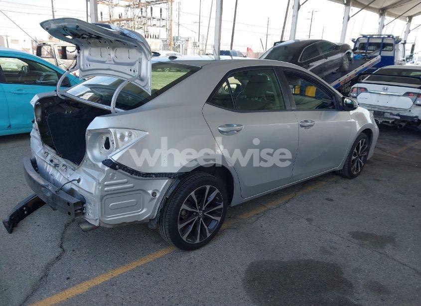 Photo 4 of 2017 Toyota Corolla SE (VIN 5YFBURHE9HP574728)