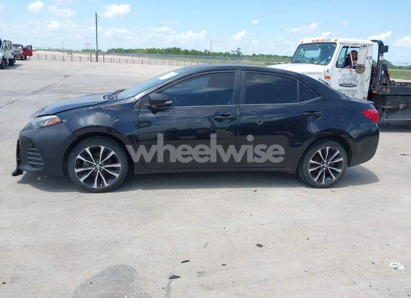 Photo 14 of 2017 Toyota Corolla SE (VIN 5YFBURHE9HP576513)