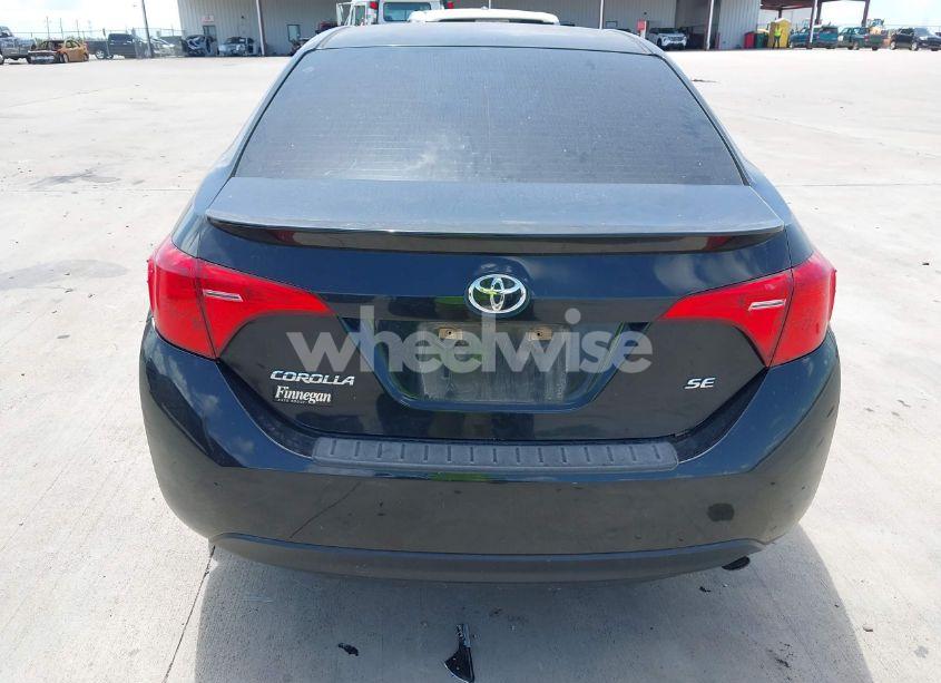 Photo 16 of 2017 Toyota Corolla SE (VIN 5YFBURHE9HP576513)