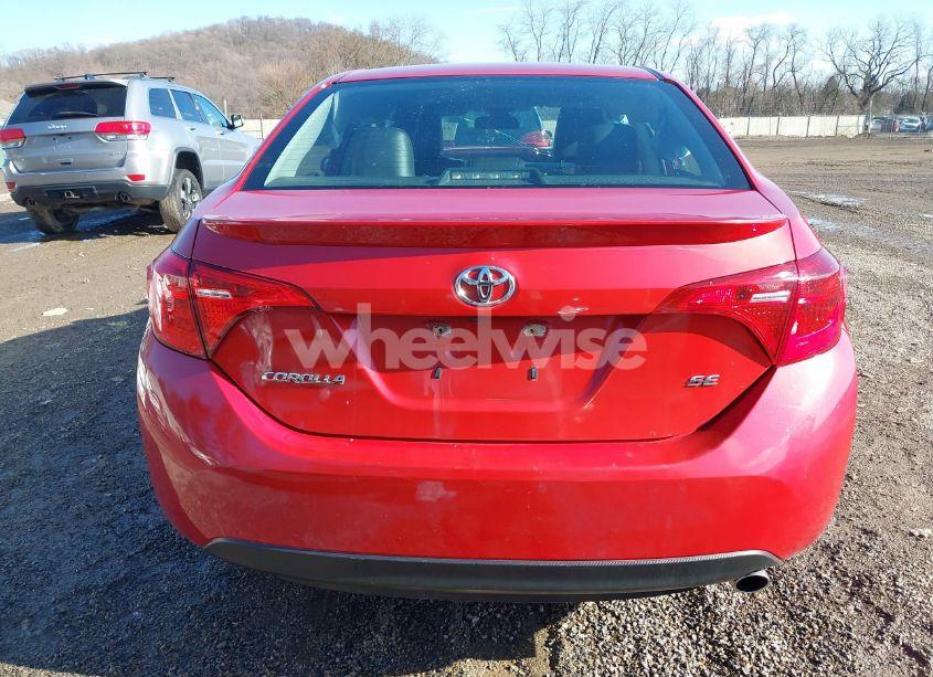 Photo 17 of 2017 Toyota Corolla SE (VIN 5YFBURHE9HP585390)