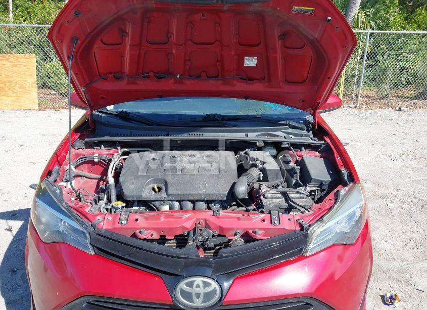 Photo 10 of 2017 Toyota Corolla LE (VIN 5YFBURHE9HP588886)