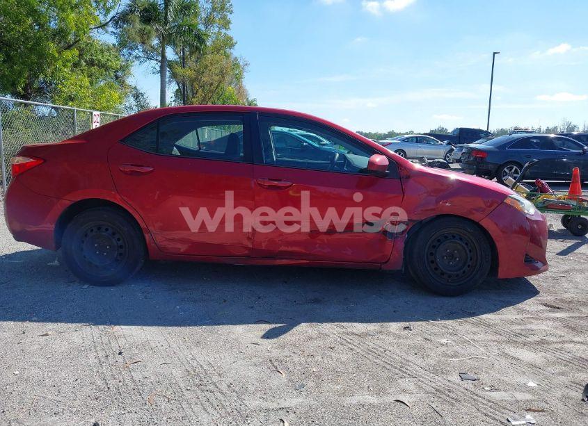 Photo 14 of 2017 Toyota Corolla LE (VIN 5YFBURHE9HP588886)