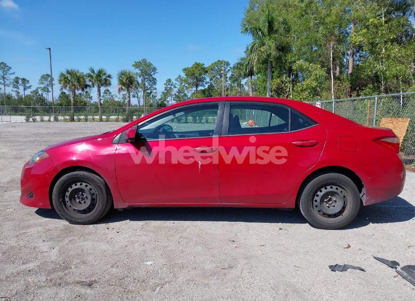 Photo 15 of 2017 Toyota Corolla LE (VIN 5YFBURHE9HP588886)