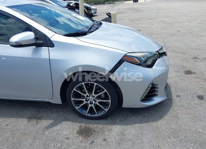 Photo 6 of 2017 Toyota Corolla SE SPECIAL EDITION (VIN 5YFBURHE9HP596664)