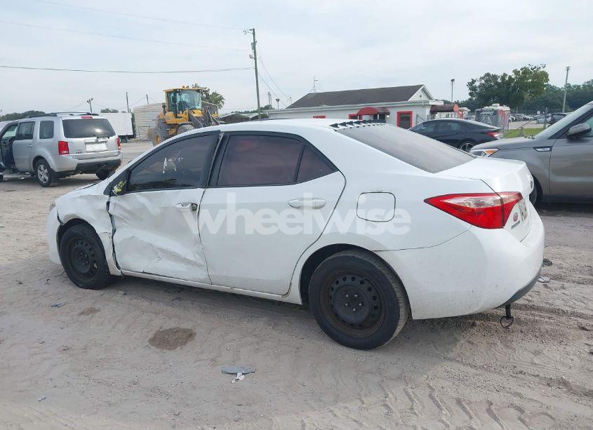 Photo 14 of 2017 Toyota Corolla LE (VIN 5YFBURHE9HP597300)