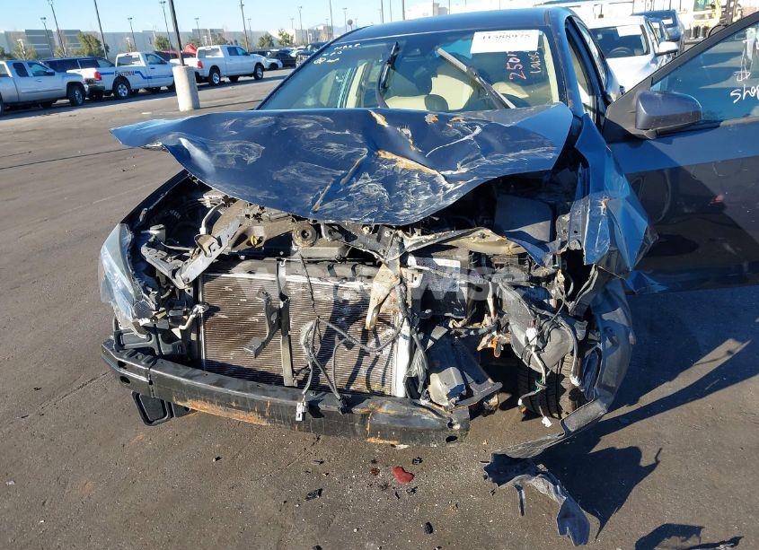 Photo 6 of 2017 Toyota Corolla L/LE/XLE/SE/XSE (VIN 5YFBURHE9HP606836)