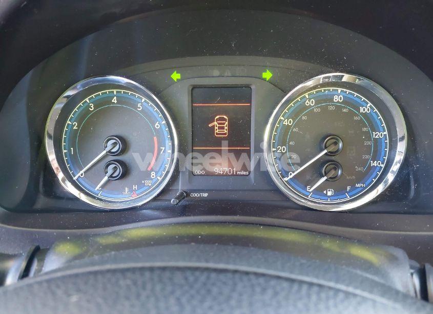 Photo 7 of 2017 Toyota Corolla L/LE/XLE/SE/XSE (VIN 5YFBURHE9HP606836)