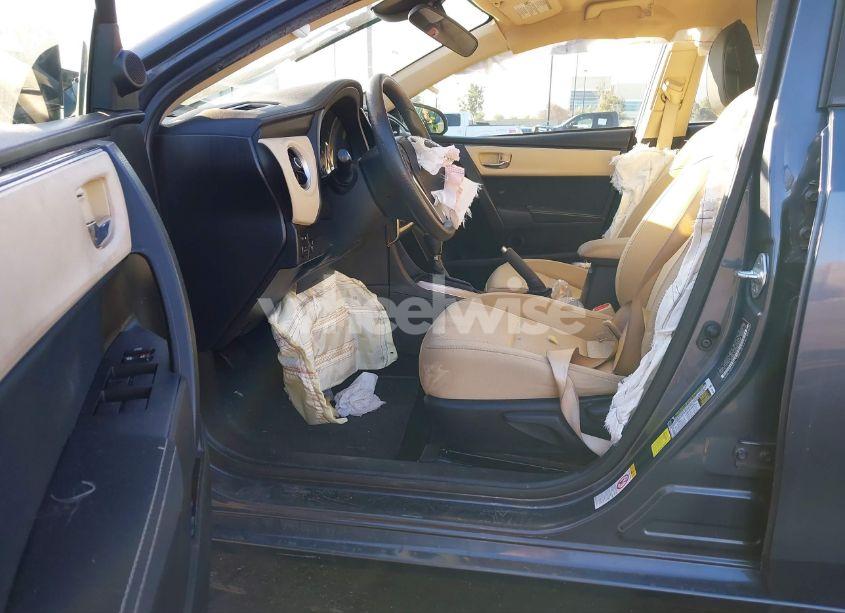 Photo 8 of 2017 Toyota Corolla L/LE/XLE/SE/XSE (VIN 5YFBURHE9HP606836)