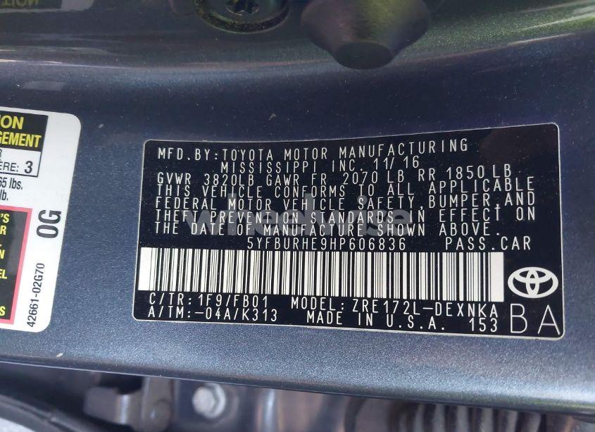 Photo 9 of 2017 Toyota Corolla L/LE/XLE/SE/XSE (VIN 5YFBURHE9HP606836)