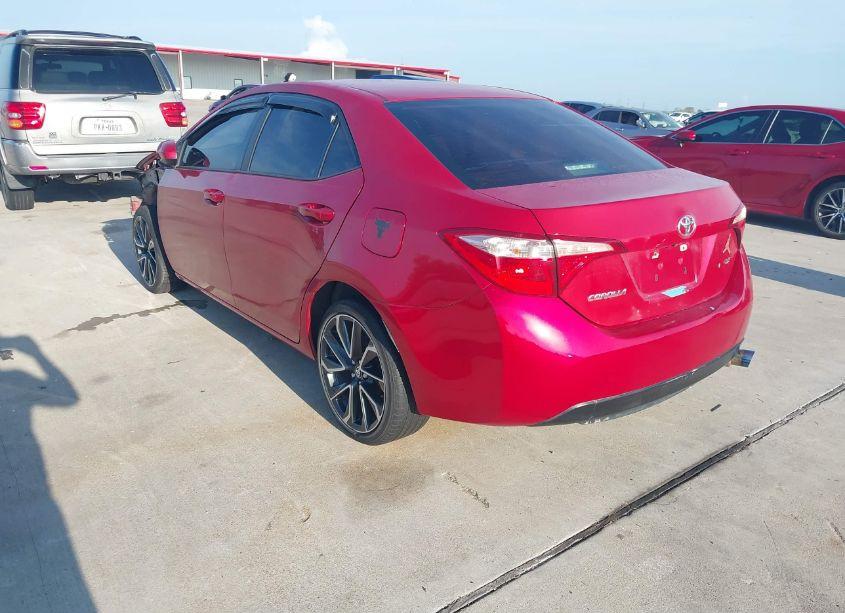 Photo 3 of 2017 Toyota Corolla LE (VIN 5YFBURHE9HP614967)
