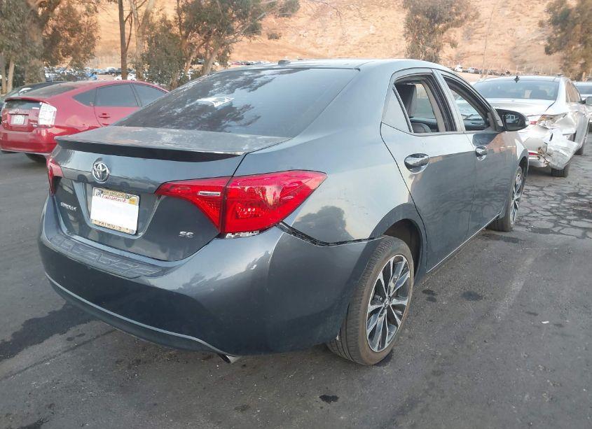 Photo 4 of 2017 Toyota Corolla L/LE/XLE/SE/XSE (VIN 5YFBURHE9HP624785)