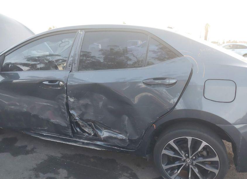 Photo 6 of 2017 Toyota Corolla L/LE/XLE/SE/XSE (VIN 5YFBURHE9HP624785)