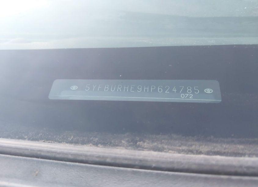 Photo 9 of 2017 Toyota Corolla L/LE/XLE/SE/XSE (VIN 5YFBURHE9HP624785)