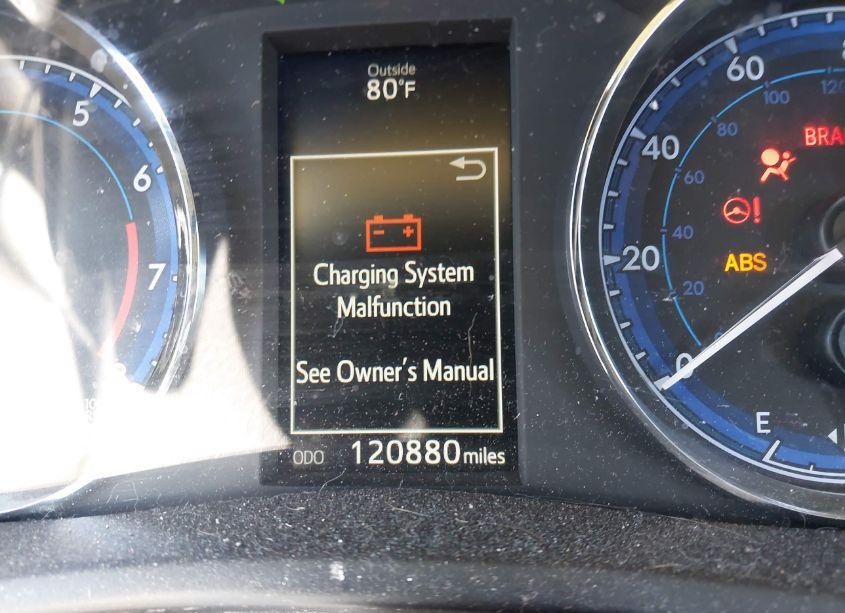 Photo 7 of 2017 Toyota Corolla SE (VIN 5YFBURHE9HP627721)