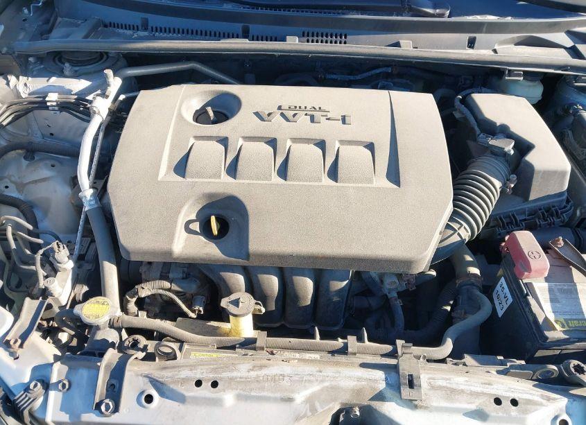 Photo 10 of 2017 Toyota Corolla SE SPECIAL EDITION (VIN 5YFBURHE9HP635818)