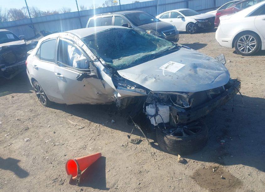 2017 Toyota Corolla L/LE/SE/SE SPECIAL EDITION/XLE/XSE (VIN 5YFBURHE9HP638931) main photo