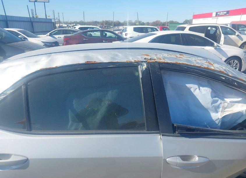 Photo 13 of 2017 Toyota Corolla L/LE/SE/SE SPECIAL EDITION/XLE/XSE (VIN 5YFBURHE9HP638931)