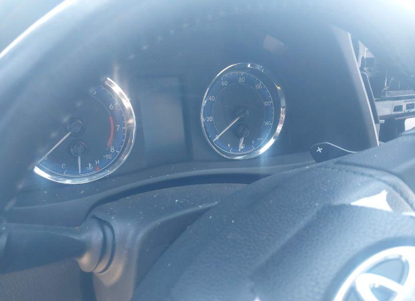 Photo 7 of 2017 Toyota Corolla L/LE/SE/SE SPECIAL EDITION/XLE/XSE (VIN 5YFBURHE9HP638931)