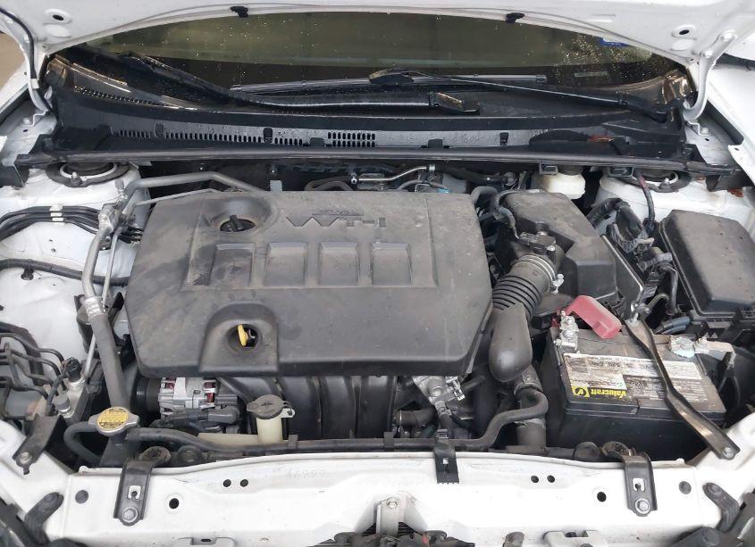 Photo 10 of 2017 Toyota Corolla LE (VIN 5YFBURHE9HP672402)