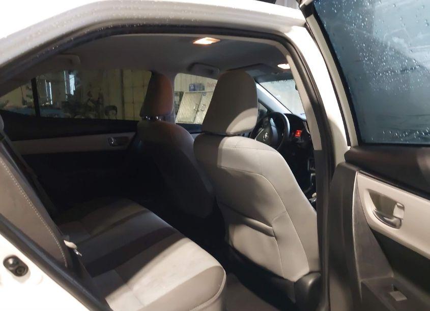 Photo 8 of 2017 Toyota Corolla LE (VIN 5YFBURHE9HP672402)