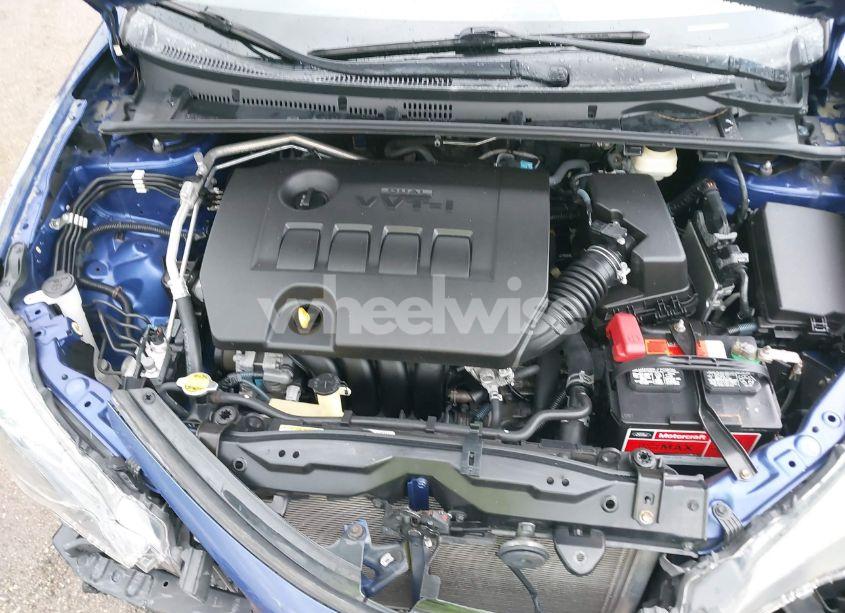 Photo 10 of 2017 Toyota Corolla SE (VIN 5YFBURHE9HP677065)