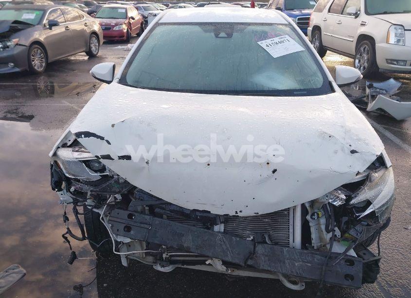 Photo 13 of 2017 Toyota Corolla SE (VIN 5YFBURHE9HP677292)