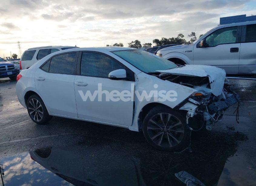 Photo 14 of 2017 Toyota Corolla SE (VIN 5YFBURHE9HP677292)