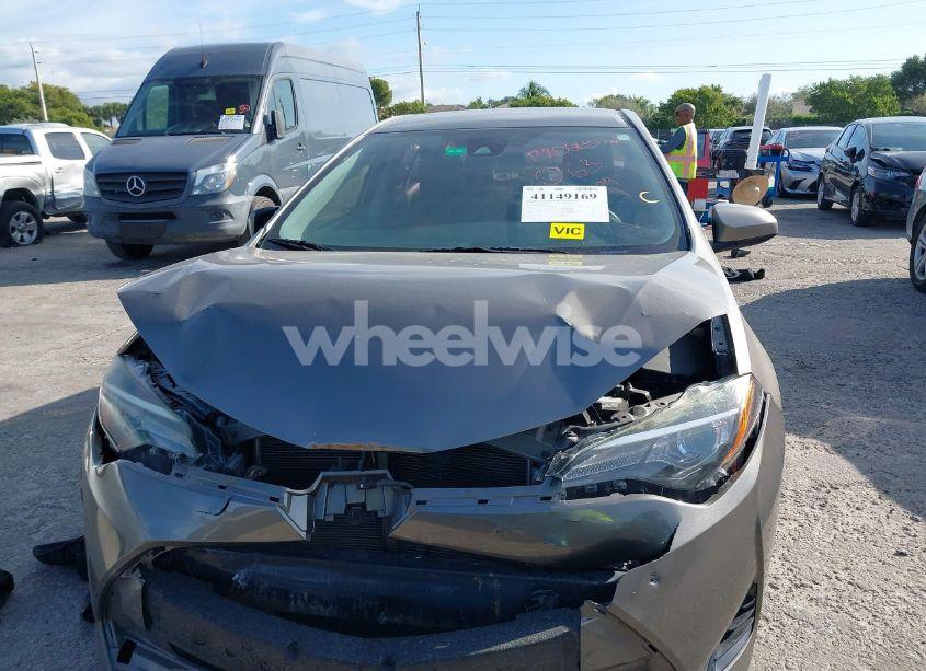 Photo 12 of 2017 Toyota Corolla LE (VIN 5YFBURHE9HP689524)