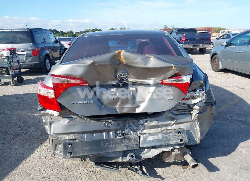 Photo 16 of 2017 Toyota Corolla LE (VIN 5YFBURHE9HP689524)