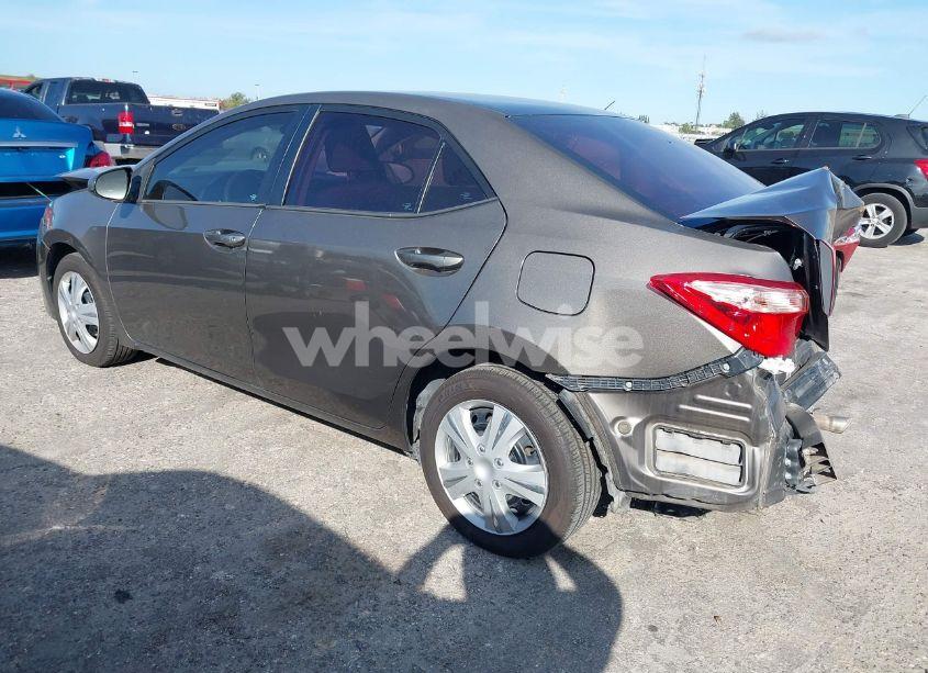 Photo 3 of 2017 Toyota Corolla LE (VIN 5YFBURHE9HP689524)