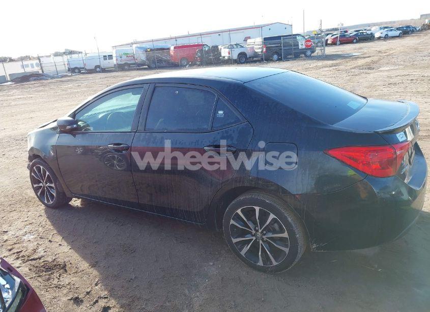 Photo 14 of 2017 Toyota Corolla SE (VIN 5YFBURHE9HP708587)