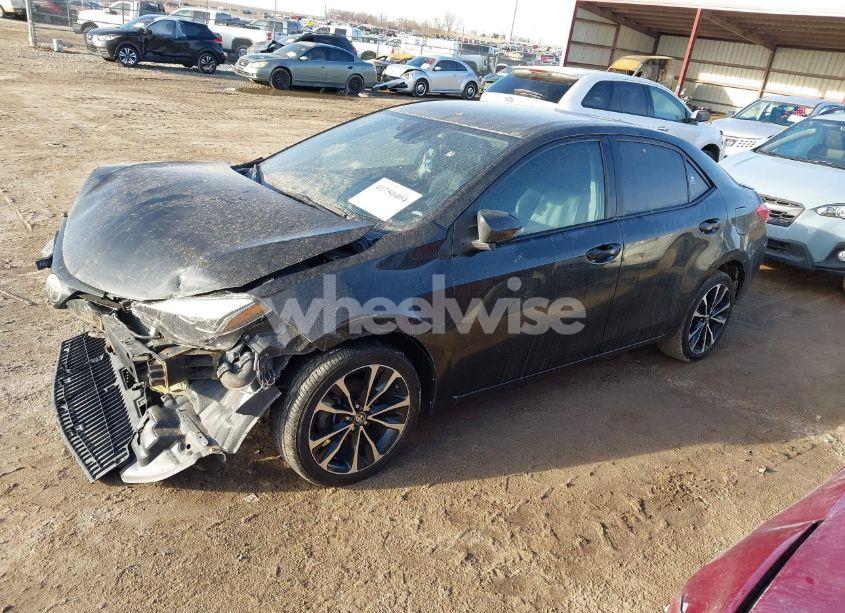 Photo 2 of 2017 Toyota Corolla SE (VIN 5YFBURHE9HP708587)