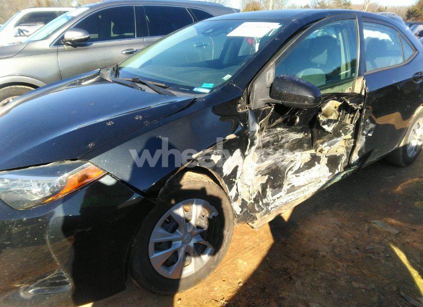 Photo 6 of 2017 Toyota Corolla L (VIN 5YFBURHE9HP716558)