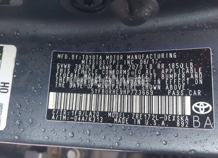 Photo 9 of 2017 Toyota Corolla XSE (VIN 5YFBURHE9HP723669)