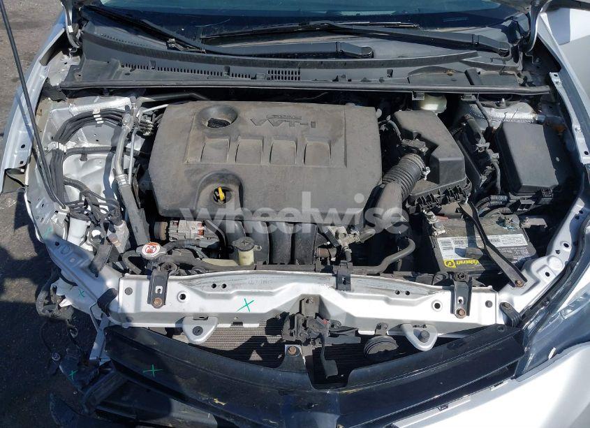 Photo 10 of 2017 Toyota Corolla LE (VIN 5YFBURHE9HP726250)