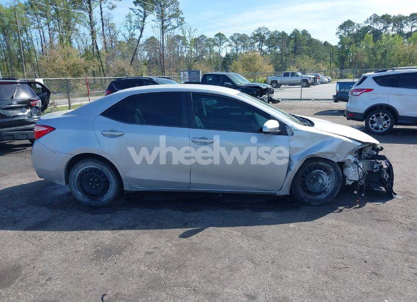 Photo 13 of 2017 Toyota Corolla LE (VIN 5YFBURHE9HP726250)