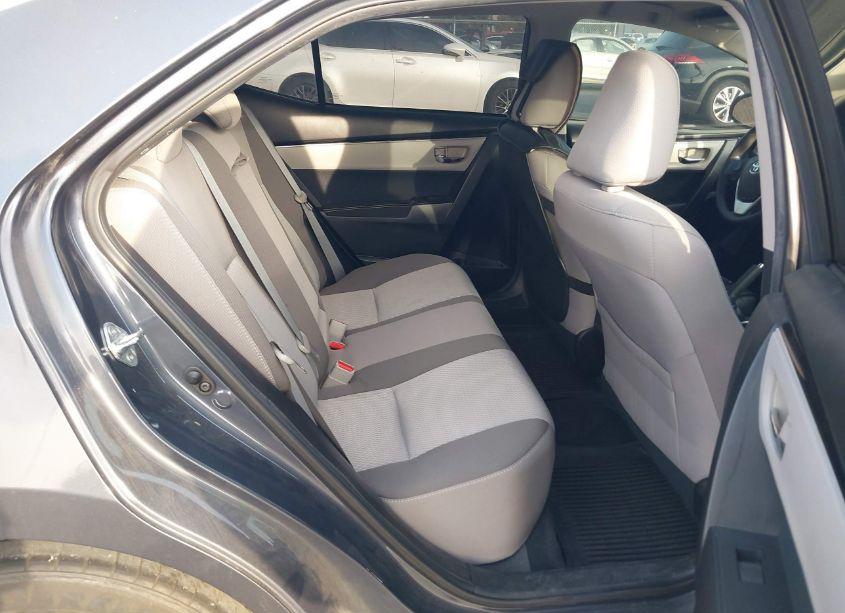 Photo 8 of 2018 Toyota Corolla LE (VIN 5YFBURHE9JP747444)