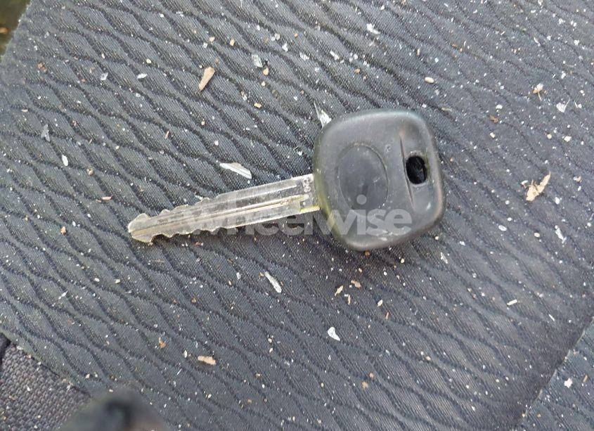 Photo 11 of 2018 Toyota Corolla LE (VIN 5YFBURHE9JP760985)