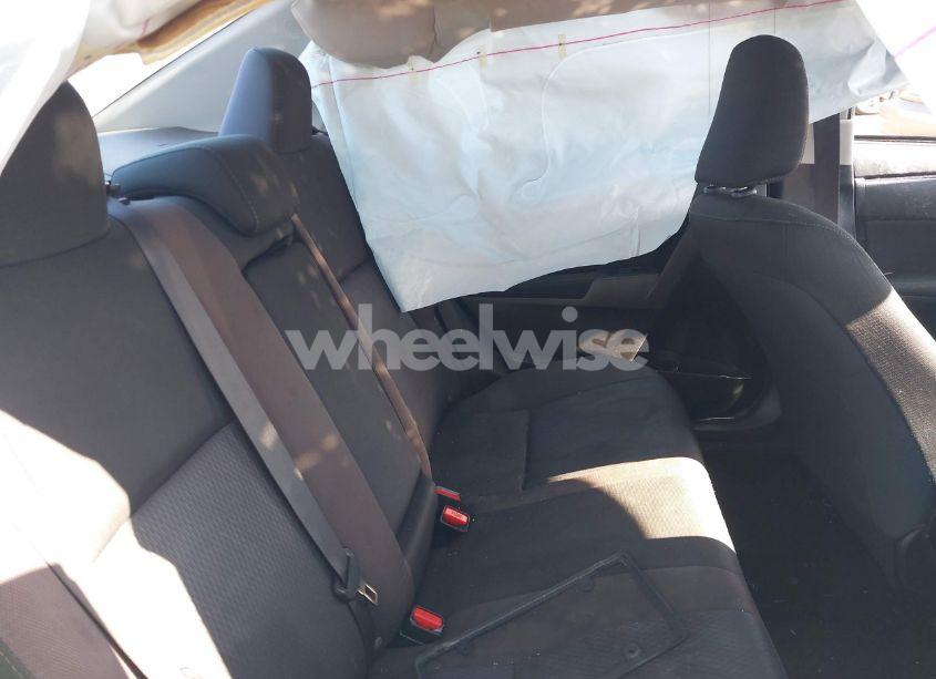 Photo 8 of 2018 Toyota Corolla LE (VIN 5YFBURHE9JP760985)